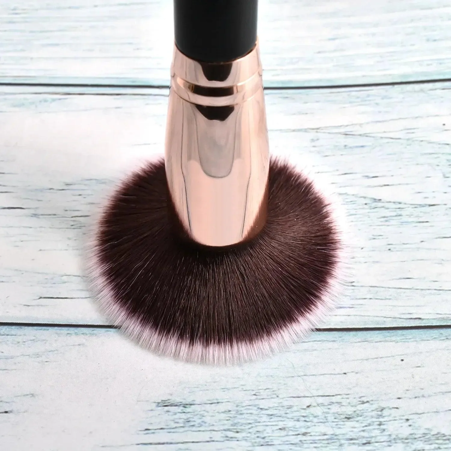 Beauty Brush Set: Achieve Flawless Makeup Looks