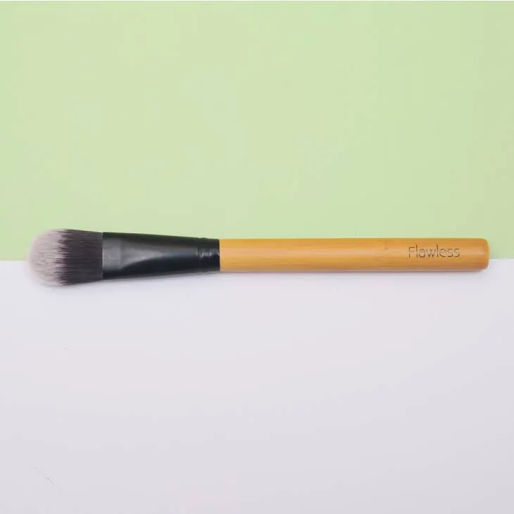 Flawless Foundation Bamboo Makeup Brush