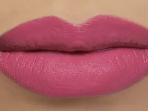 "Rosette" - Matte Vegan Lipstick