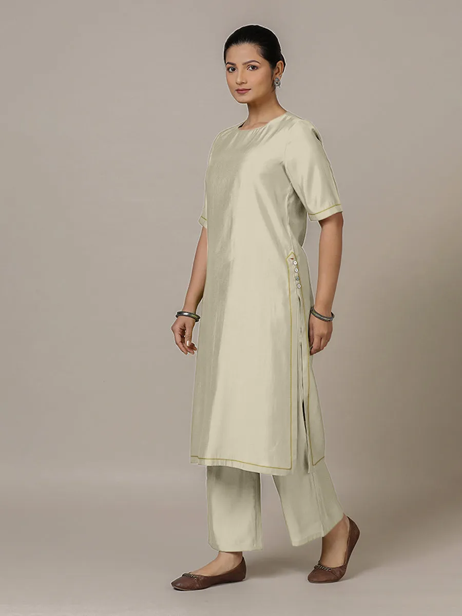 Riya x Rozaana | A Line Kurta in Ivory with Thread Work | Coords or Only Kurta